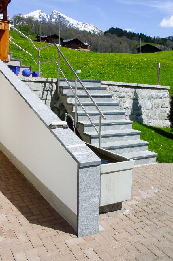 Umgebungsarbeiten H.U. Brawand